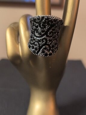 80,s Costume Black Silver Ring